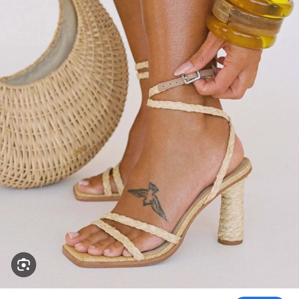 Dolce Vita Tan Strappy Heels